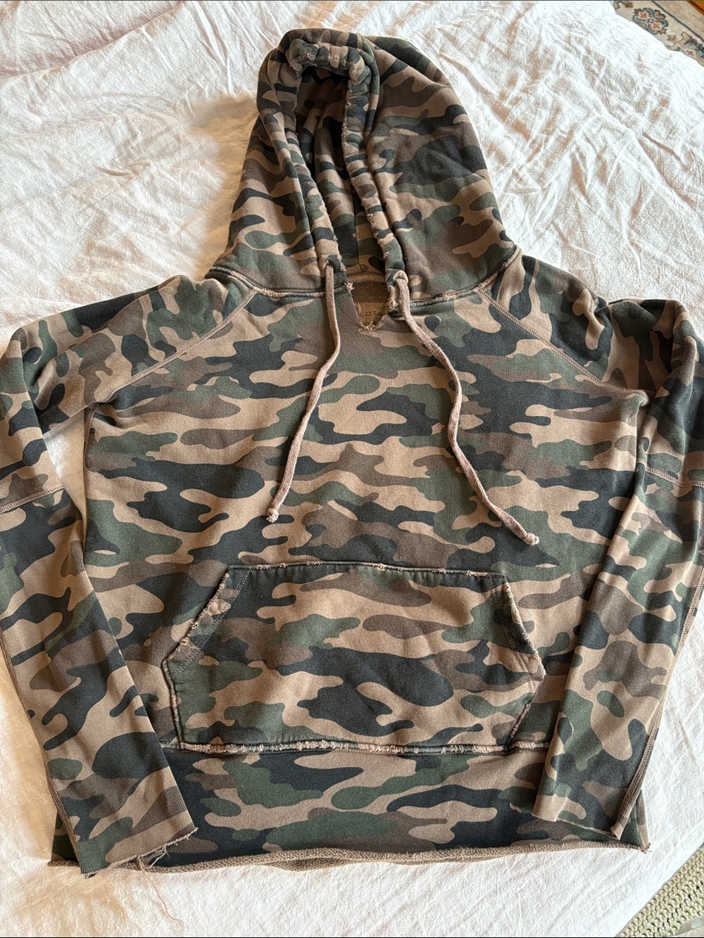 EUC Nili Lotan XS hoodie